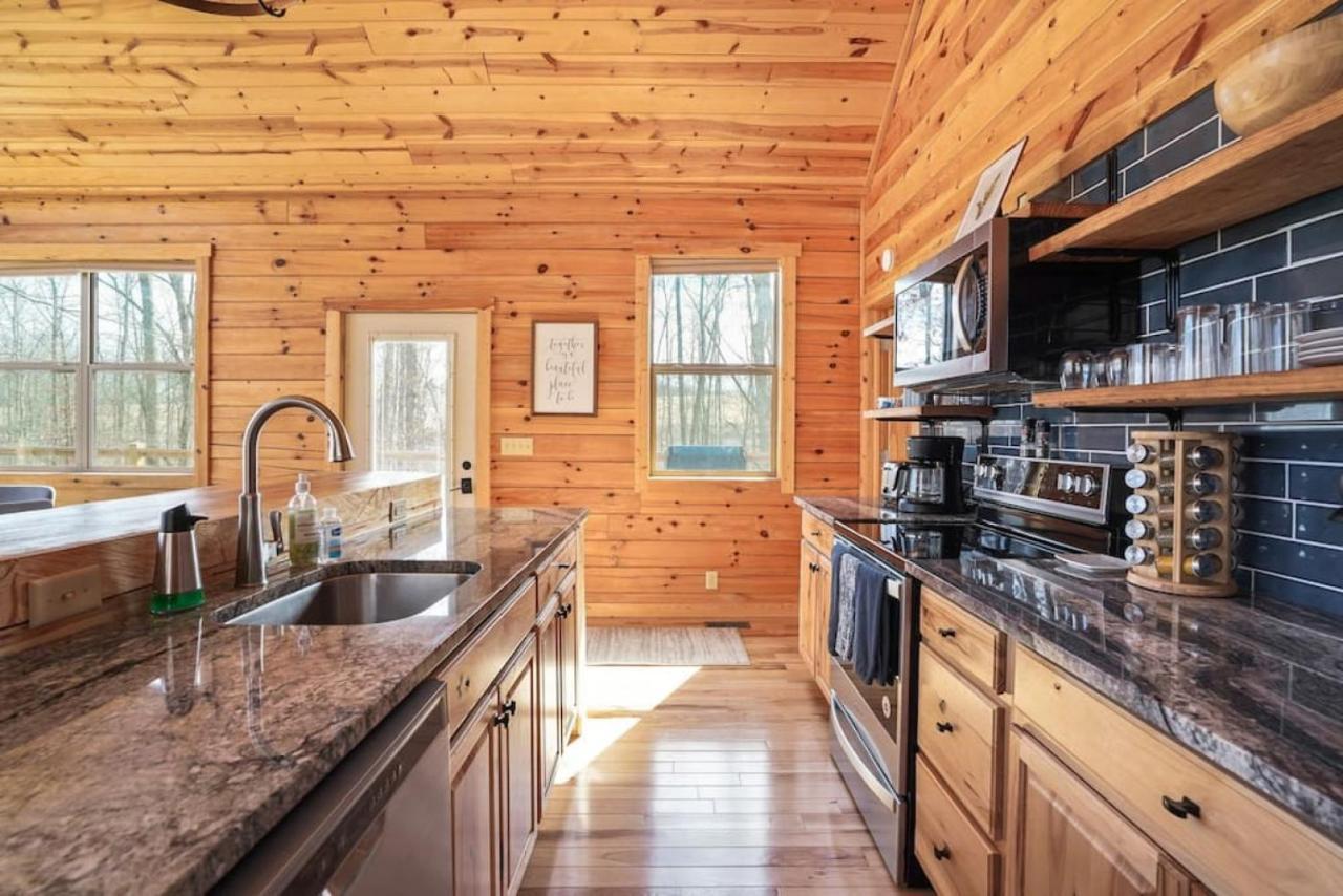 Fern Haven A Modern Take On Hocking Hills Cabins Stella Exterior photo